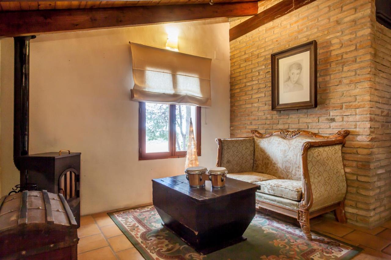 Ca Carmela, Casa Con Encanto Con Piscina "Parque Natural Sierra Calderona" فالنسيا المظهر الخارجي الصورة